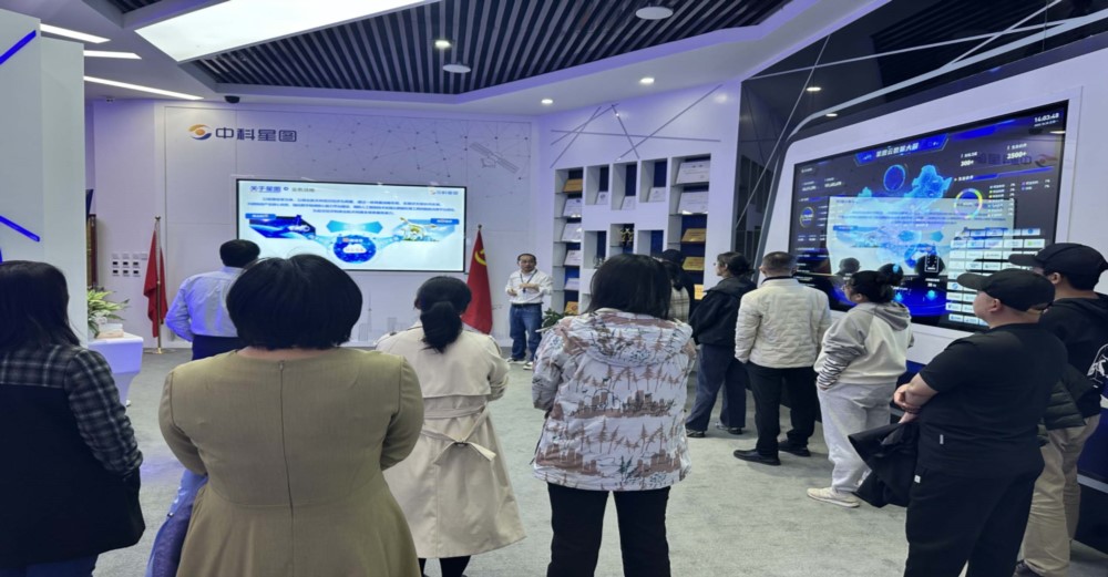 图片32.jpg 图片32.jpg